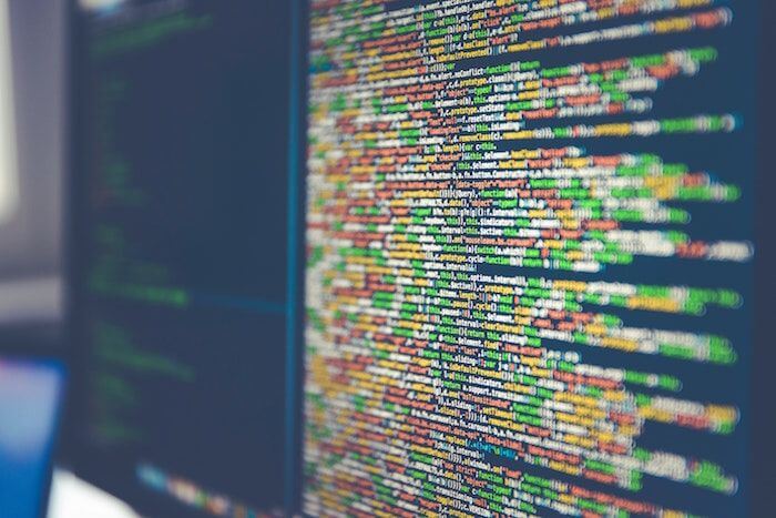 What is the job of a blockchain developer