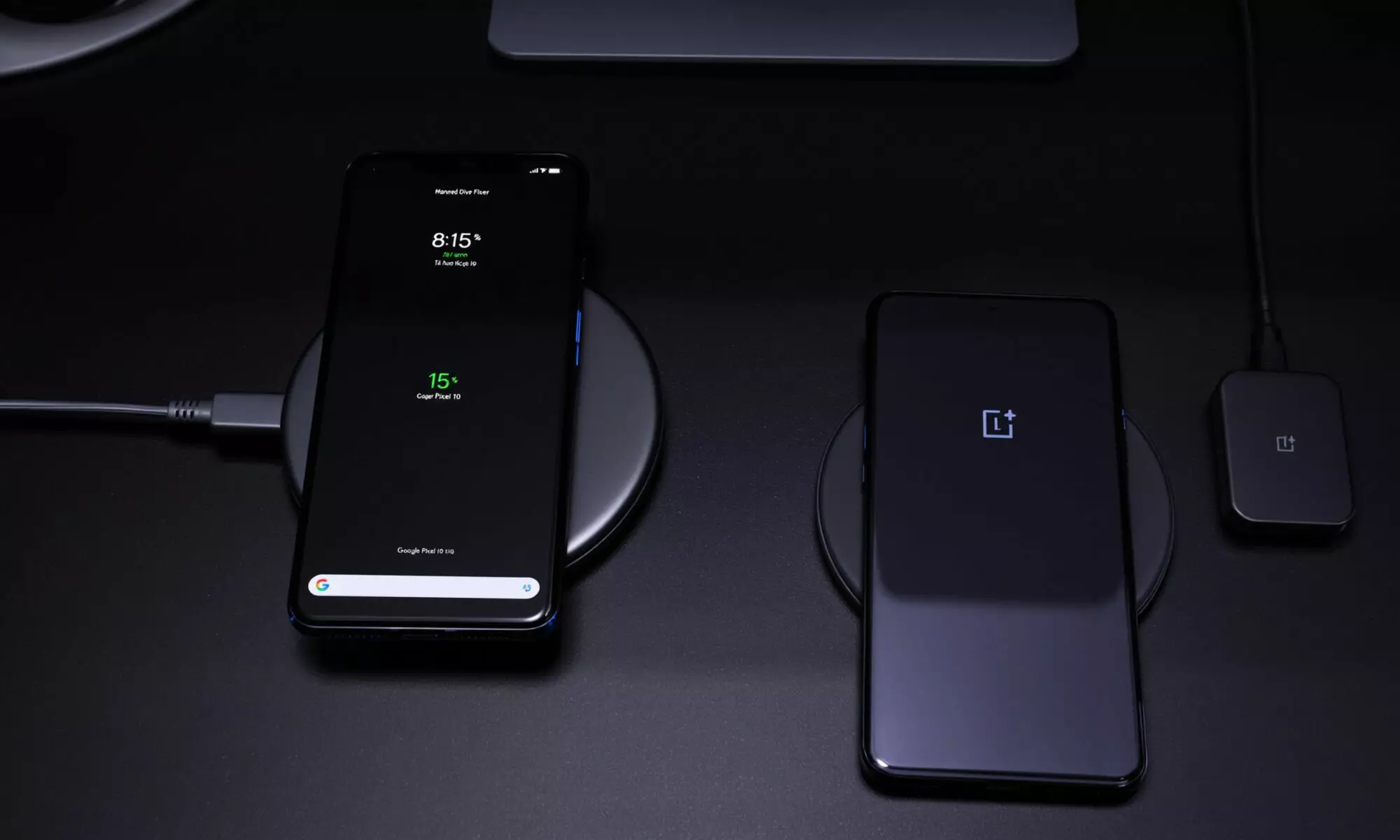 Google Pixel 10 contre OnePlus 15 : autonomie de la batterie comparée